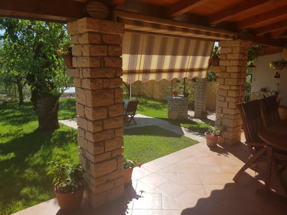Casa Istria Villa Buje Exterior foto